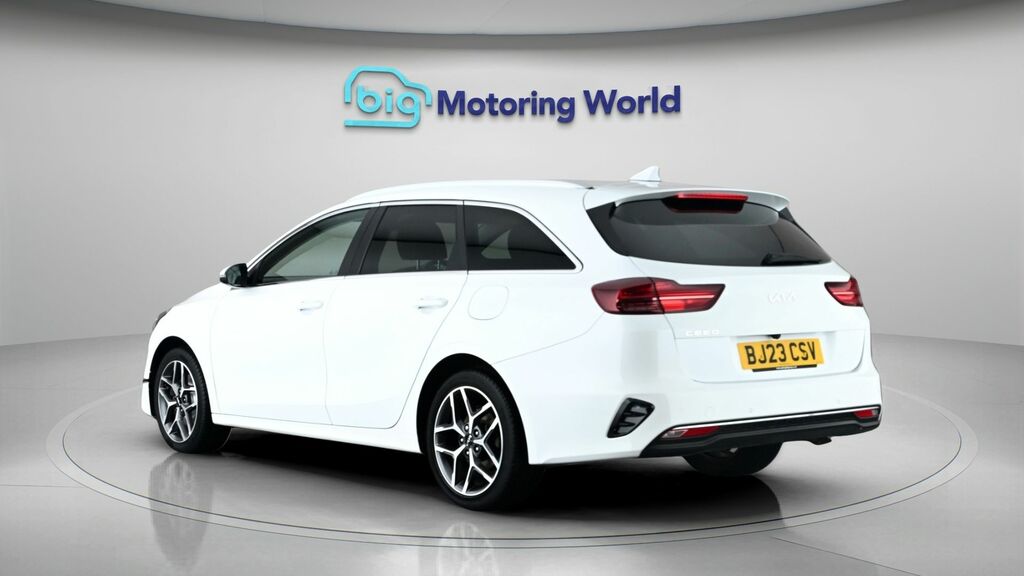 Kia Ceed 3 White #5