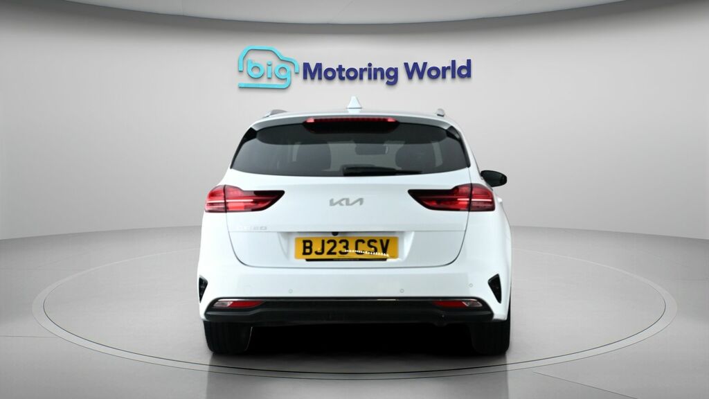 Kia Ceed 3 White #6