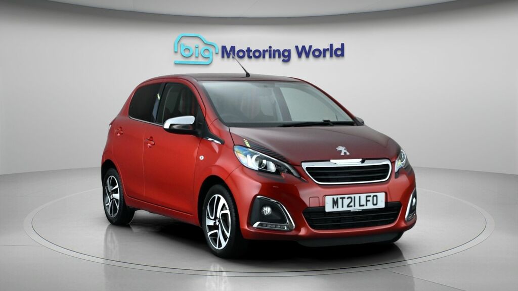 Peugeot 108 Collection Red
