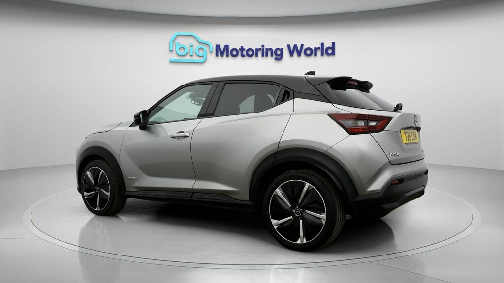 Nissan Juke Tekna Silver #5