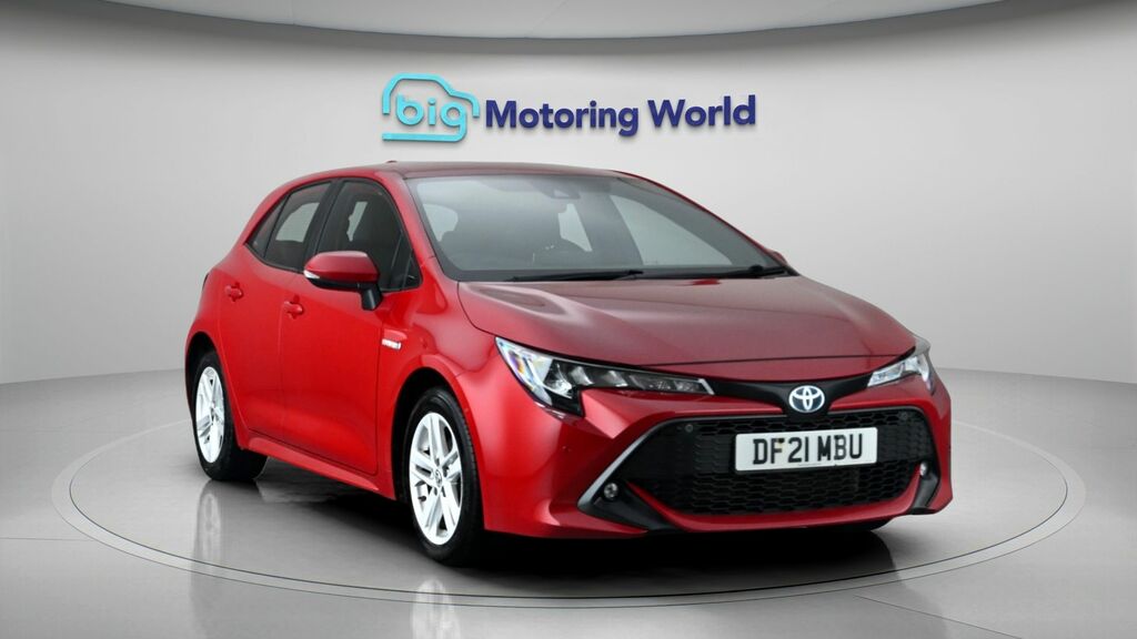 Toyota Corolla Icon Tech Red
