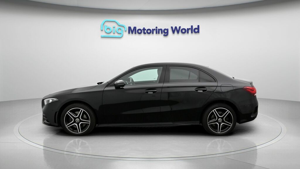 Mercedes-Benz A Class Amg Line RF22ZWJ Black #4