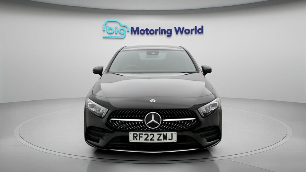 Mercedes-Benz A Class Amg Line RF22ZWJ Black #2