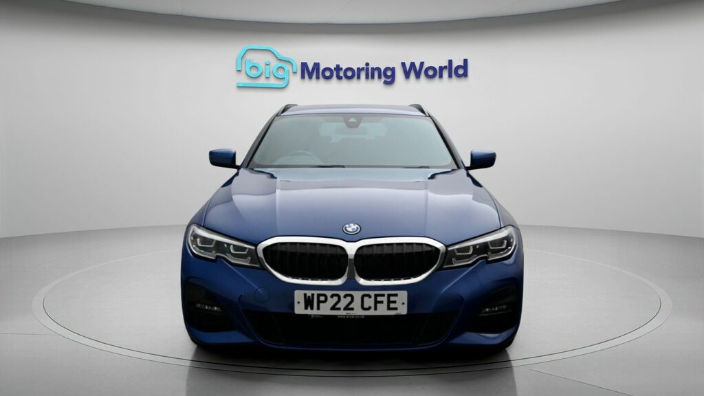 BMW 3 Series M Sport WP22CFE Blue #2