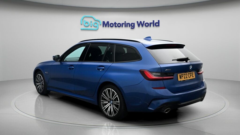 BMW 3 Series M Sport WP22CFE Blue #5
