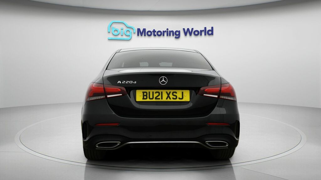 Mercedes-Benz A Class Amg Line BU21XSJ Black #6