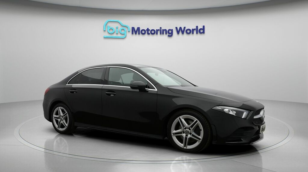 Mercedes-Benz A Class Amg Line BU21XSJ Black