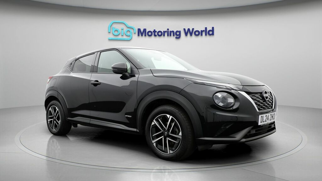 Nissan Juke N-connecta DL24ZKO Black