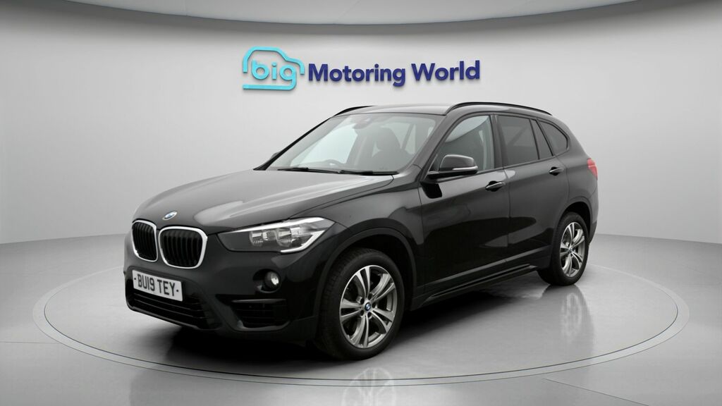 BMW X1 Sport Black #3