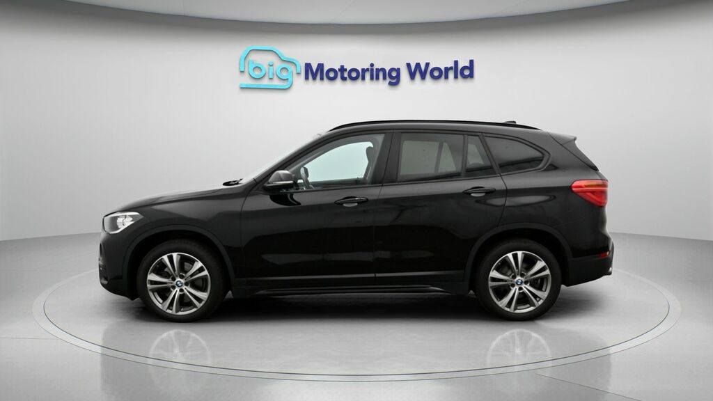 BMW X1 Sport Black #4