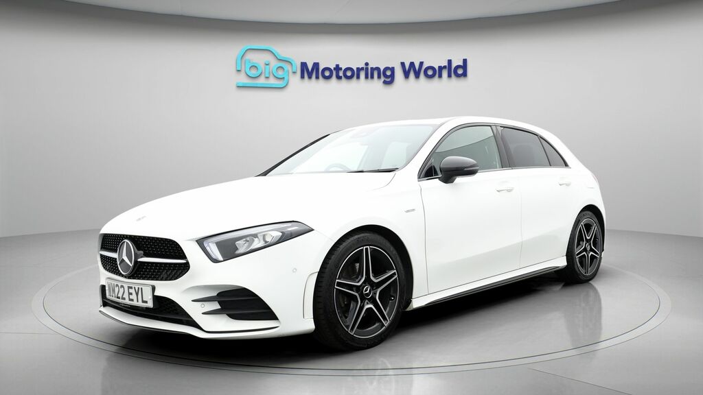Mercedes-Benz A Class Amg Line Edition WM22EYL White #3