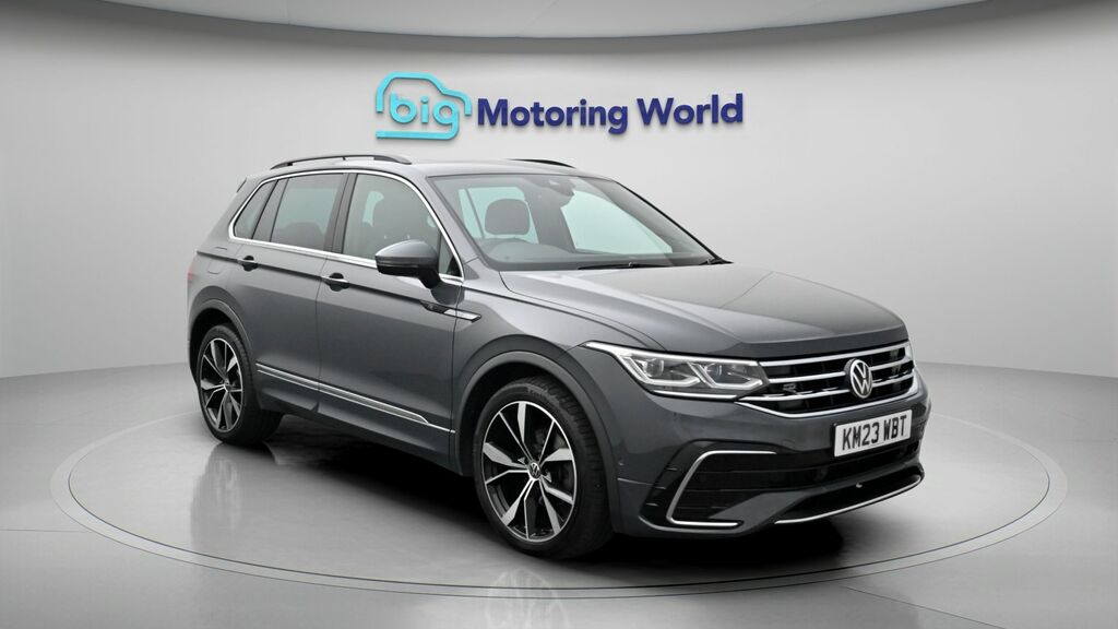 Volkswagen Tiguan R-line Grey