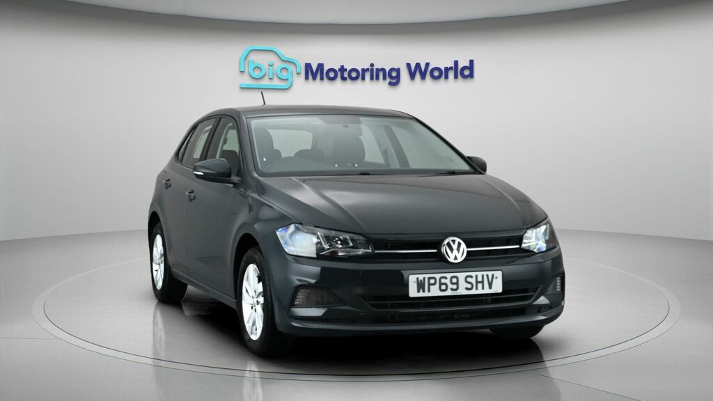 Volkswagen Polo Se Grey