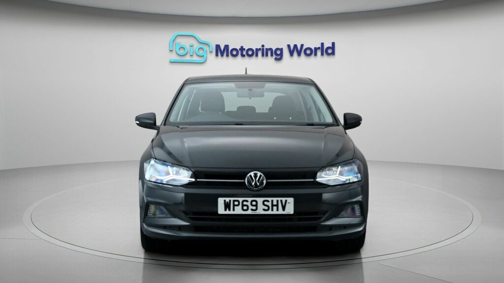 Volkswagen Polo Se Grey #2