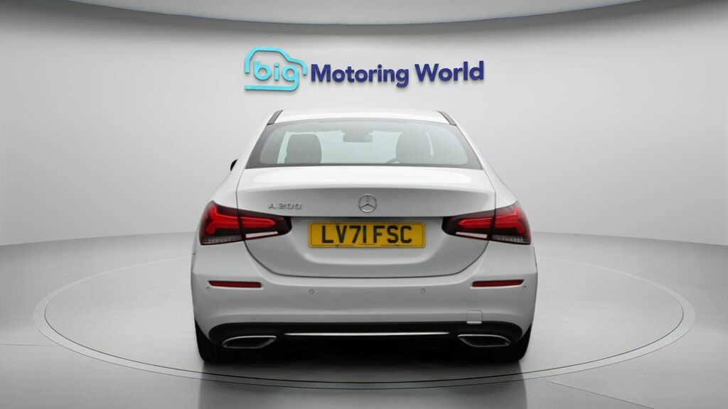 Mercedes-Benz A Class Sport LV71FSC White #6