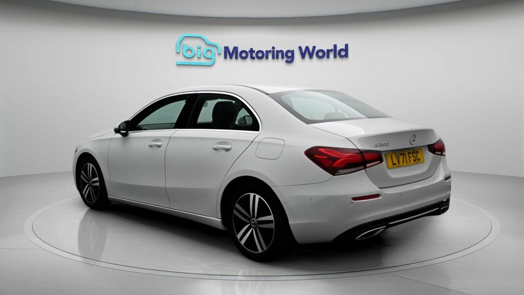Mercedes-Benz A Class Sport LV71FSC White #5