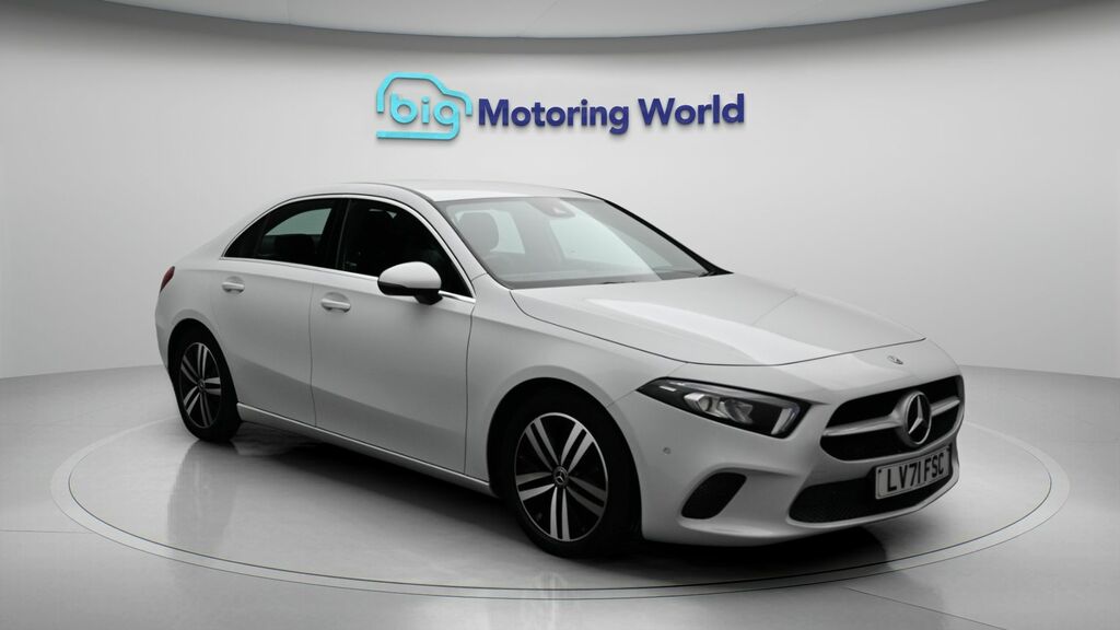 Mercedes-Benz A Class Sport LV71FSC White