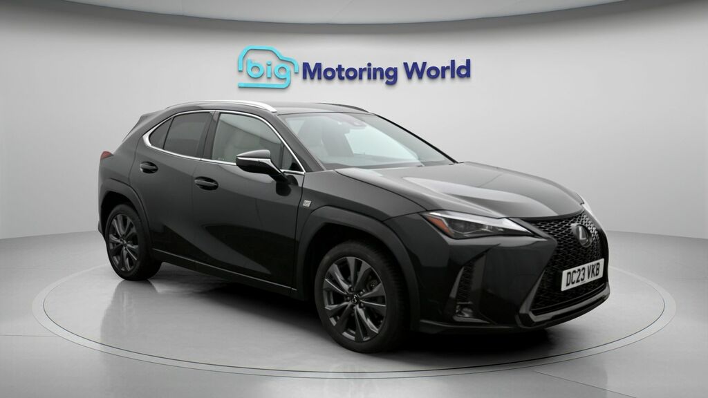 Lexus UX F Sport Design Black
