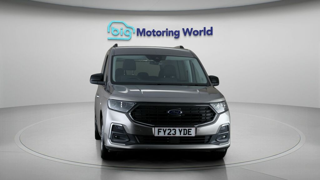 Ford Grand Tourneo Connect Titanium Silver #2