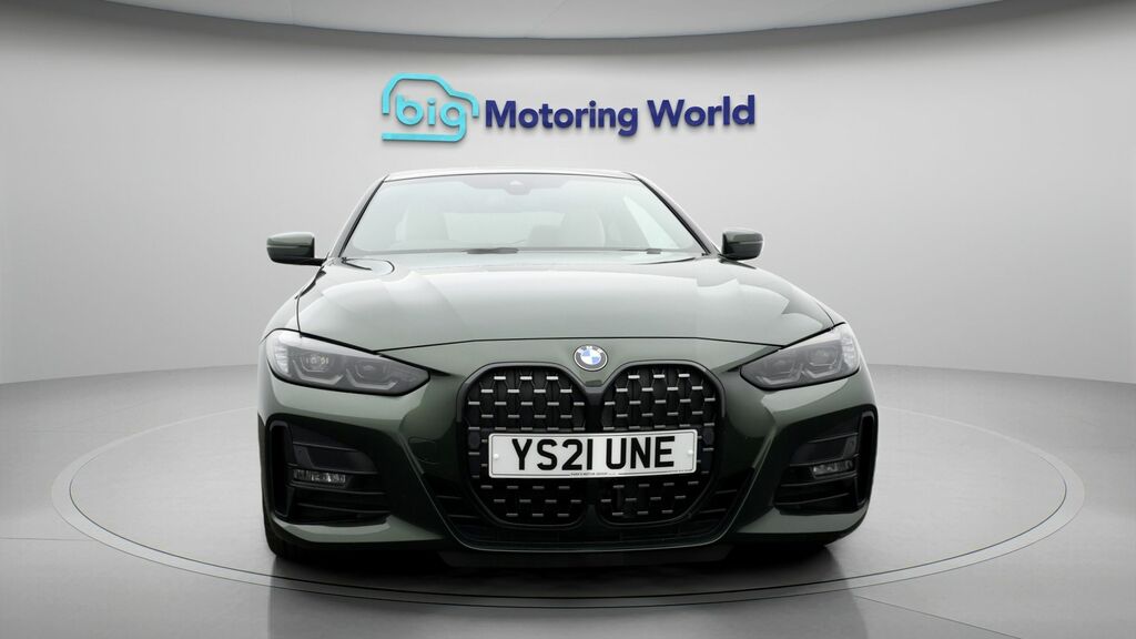 BMW 4 Series M Sport YS21UNE Green #2