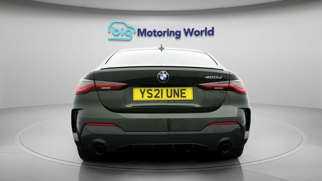 BMW 4 Series M Sport YS21UNE Green #6
