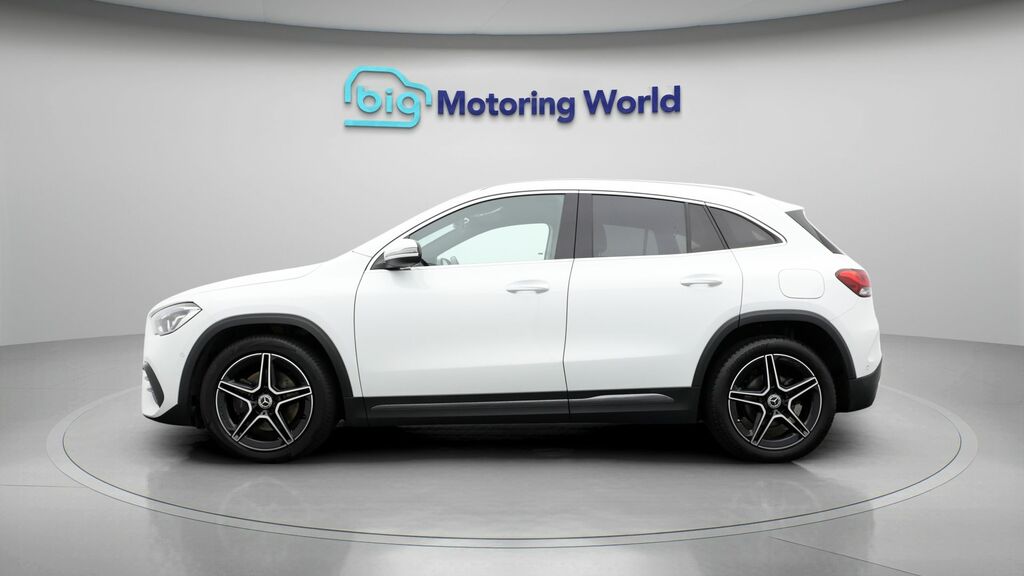 Mercedes-Benz GLA Class Amg Line WF23XRY White #4