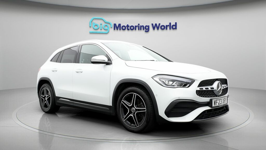 Mercedes-Benz GLA Class Amg Line WF23XRY White