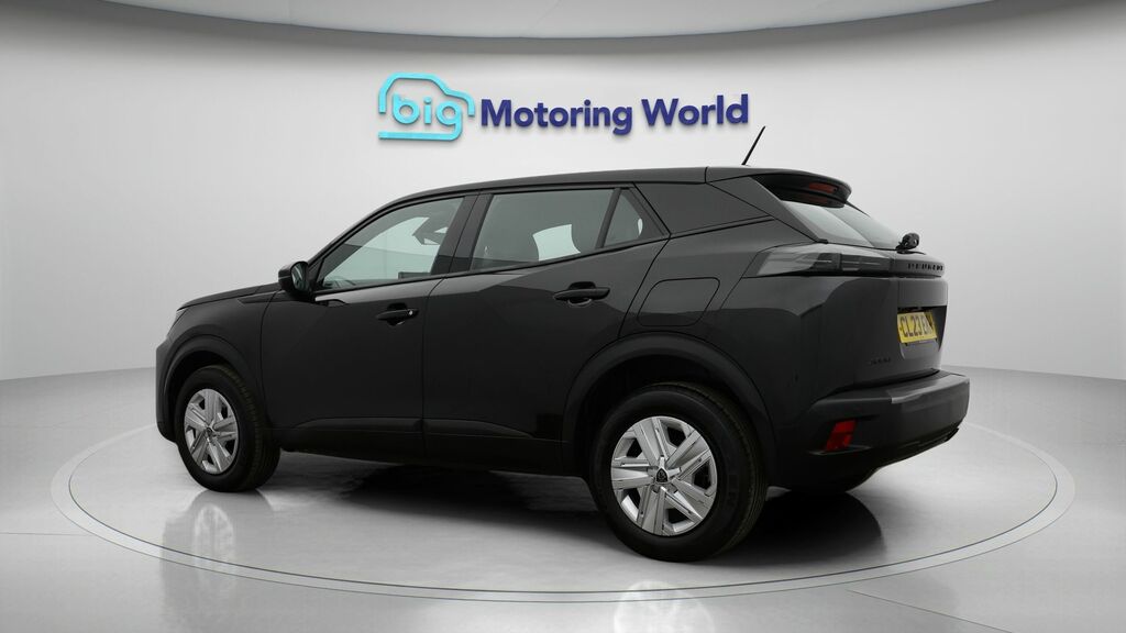Peugeot 2008 Active Black #5