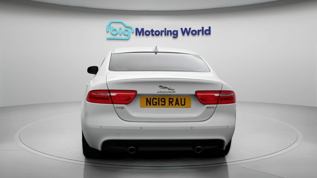 Jaguar XE R-sport NG19RAU White #6