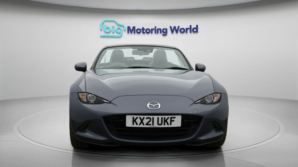 Mazda MX-5 2.0 184 Gt Sport Tech White #2