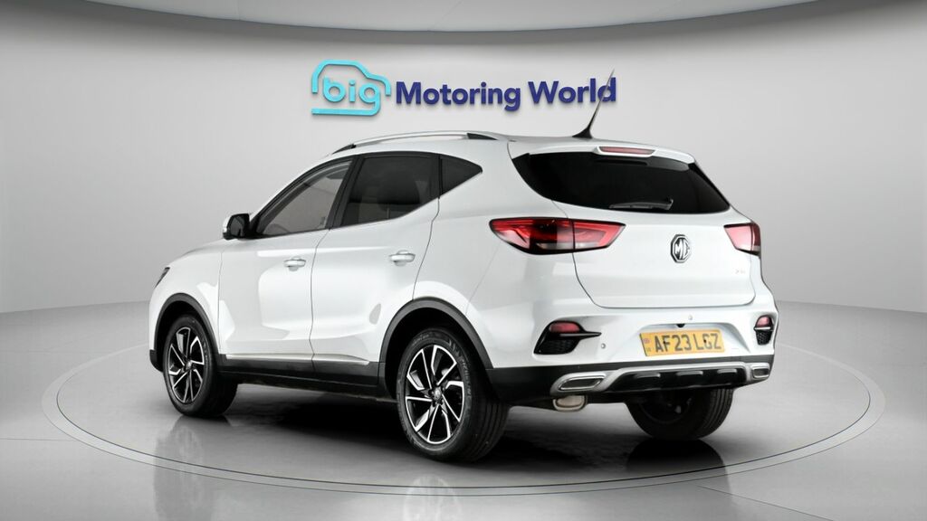MG ZS Exclusive AF23LGZ White #5