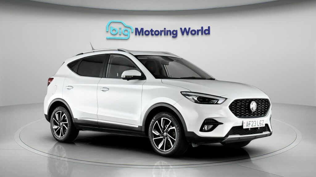 MG ZS Exclusive White