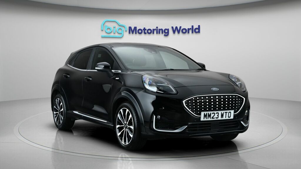 Ford Puma St-line Vignale Black