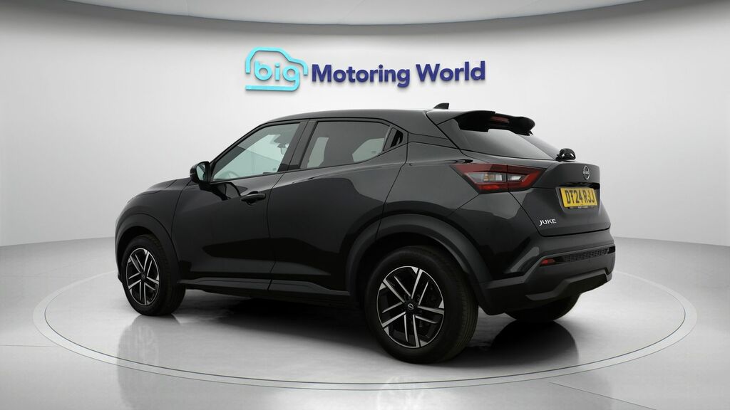 Nissan Juke N-connecta DT24RJJ Black #5