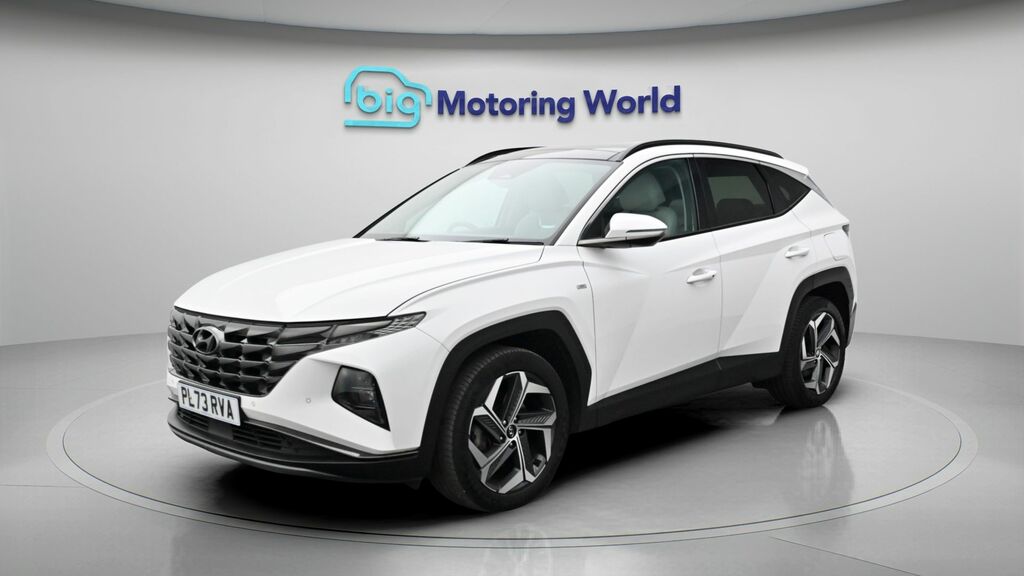 Hyundai Tucson Ultimate White #3