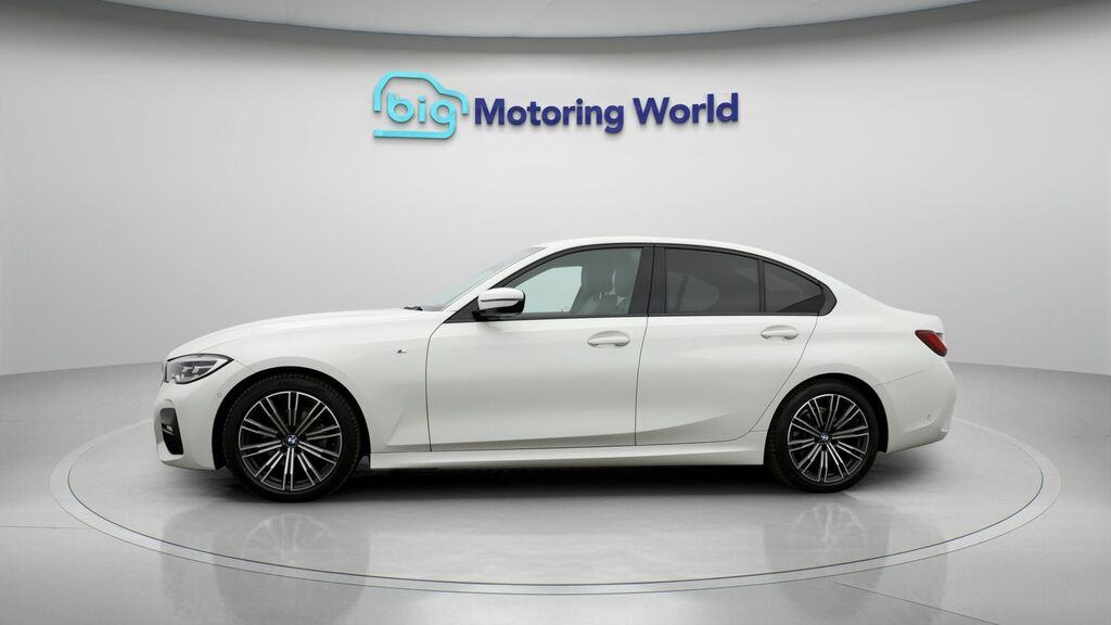 BMW 3 Series M Sport White #4