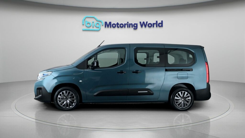 Citroen e-Berlingo Plus XL Blue #4
