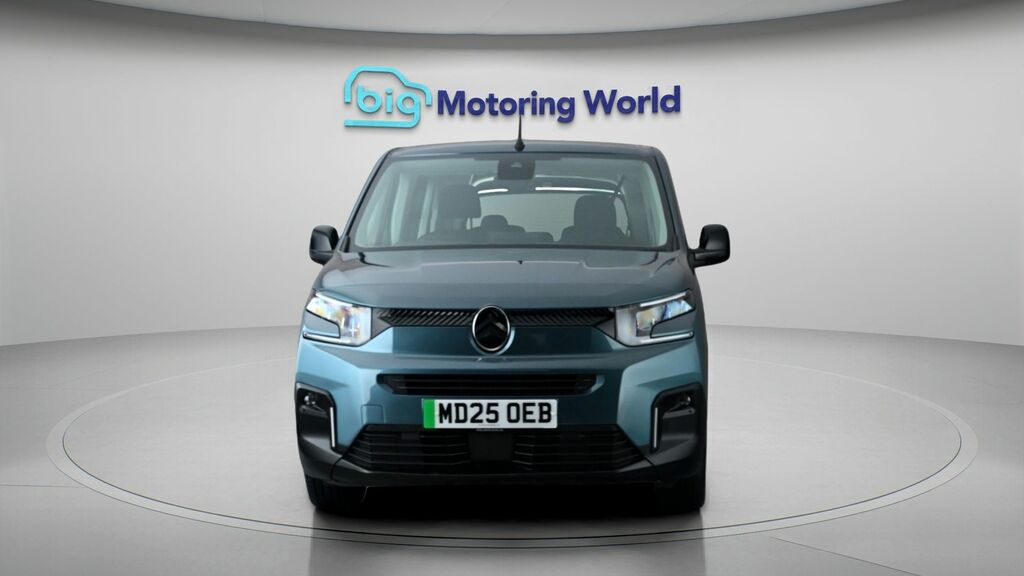 Citroen e-Berlingo Plus XL Blue #2