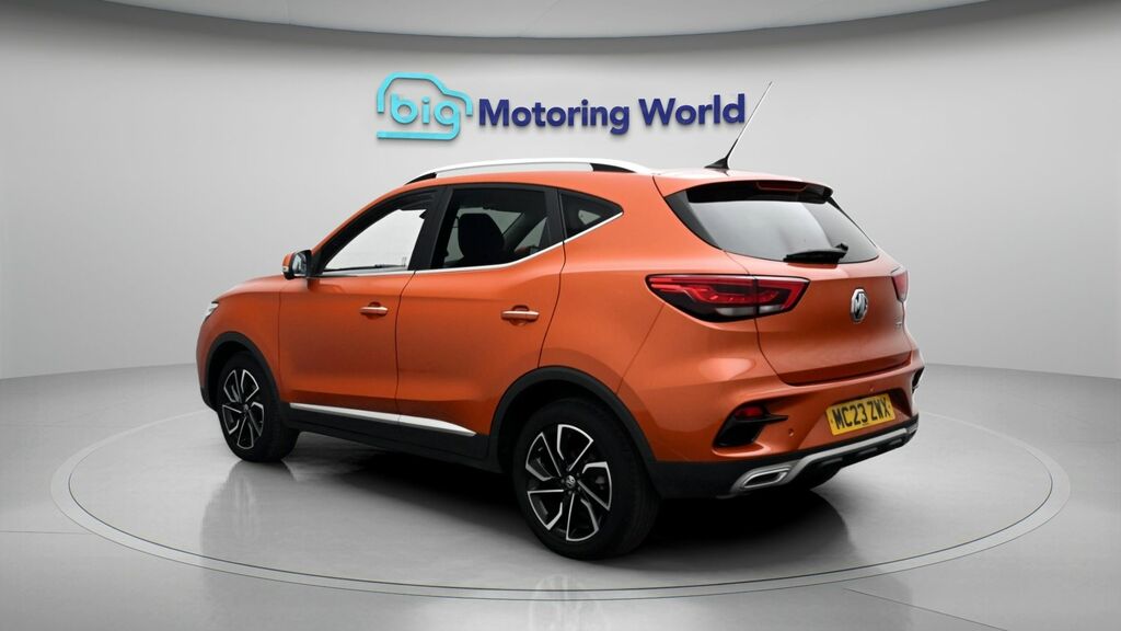 MG ZS Exclusive Orange #5