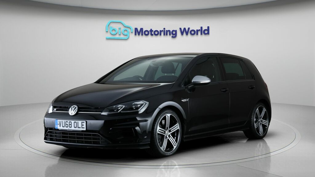 Volkswagen Golf R Black #3