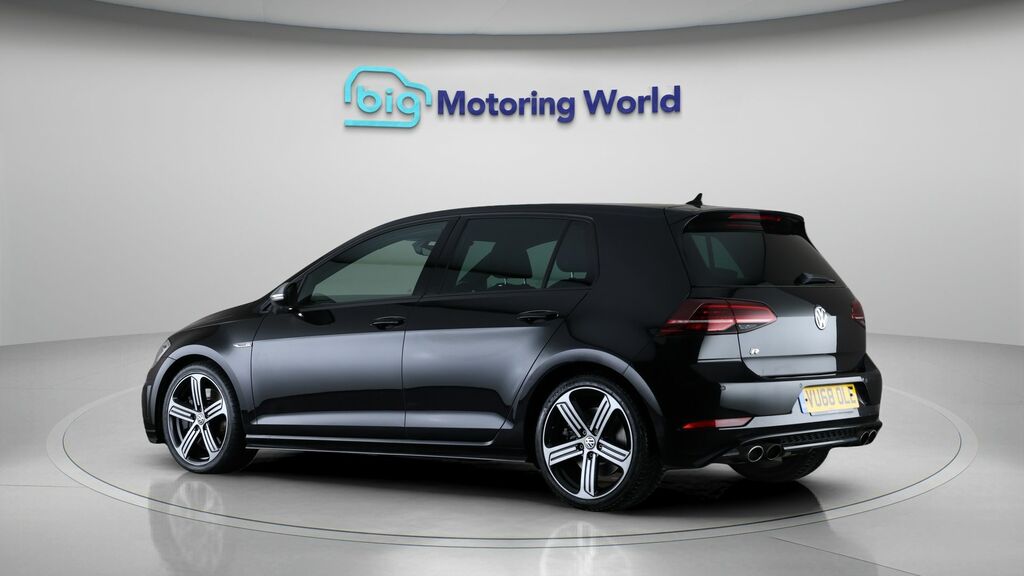Volkswagen Golf R Black #5