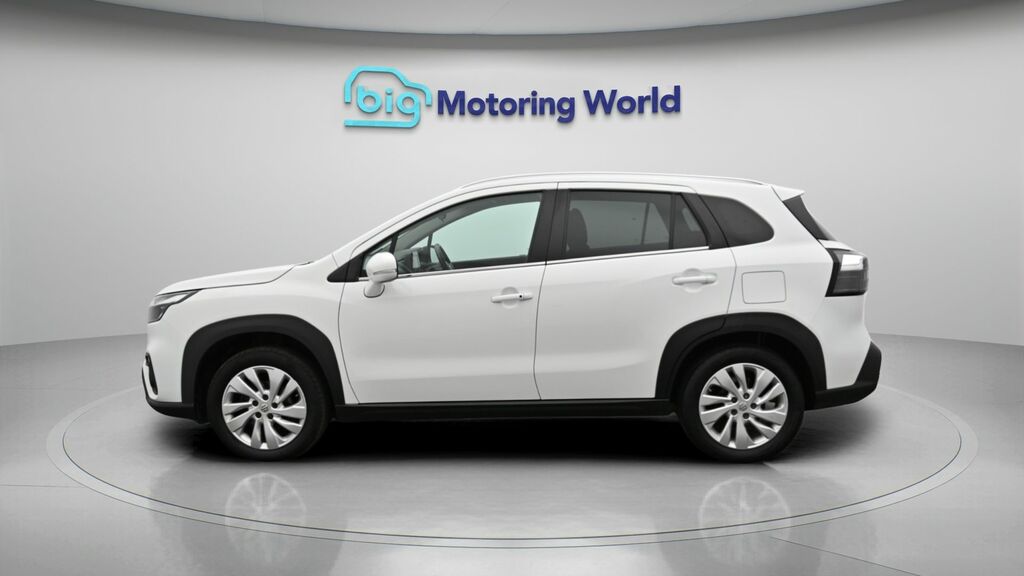Suzuki S Cross Motion KJ23UAZ White #4