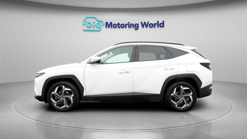Hyundai Tucson Ultimate White #4