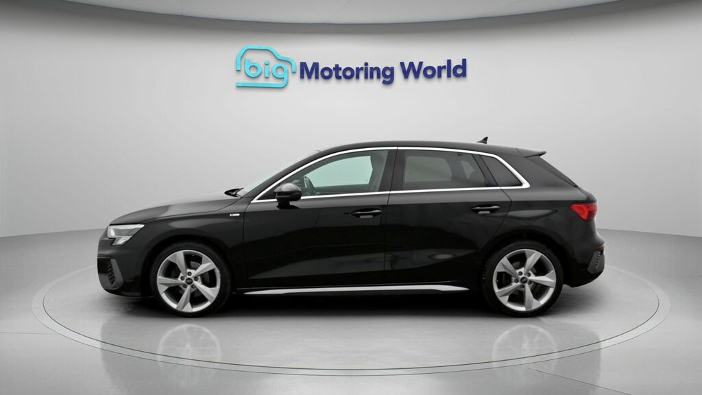 Audi A3 S Line HG23XHK Black #4