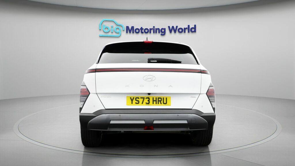 Hyundai Kona Ultimate White #6
