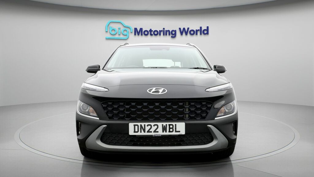 Hyundai Kona Se Connect DN22WBL Black #2