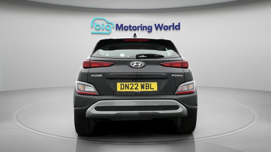 Hyundai Kona Se Connect DN22WBL Black #6
