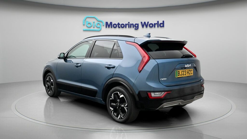 Kia Niro 4 Blue #5