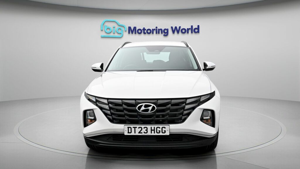 Hyundai Tucson Se Connect DT23HGG White #2
