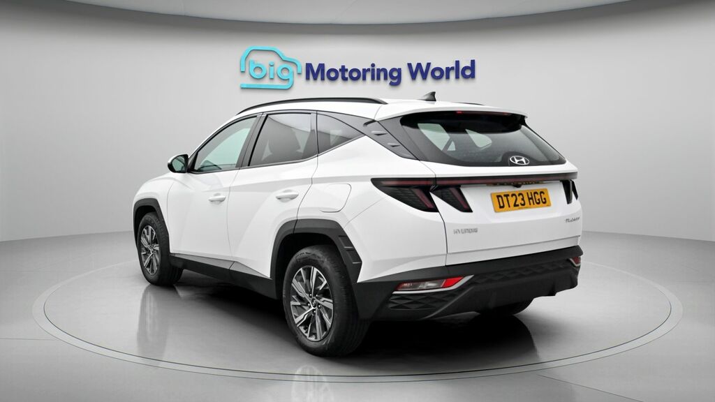 Hyundai Tucson Se Connect DT23HGG White #5